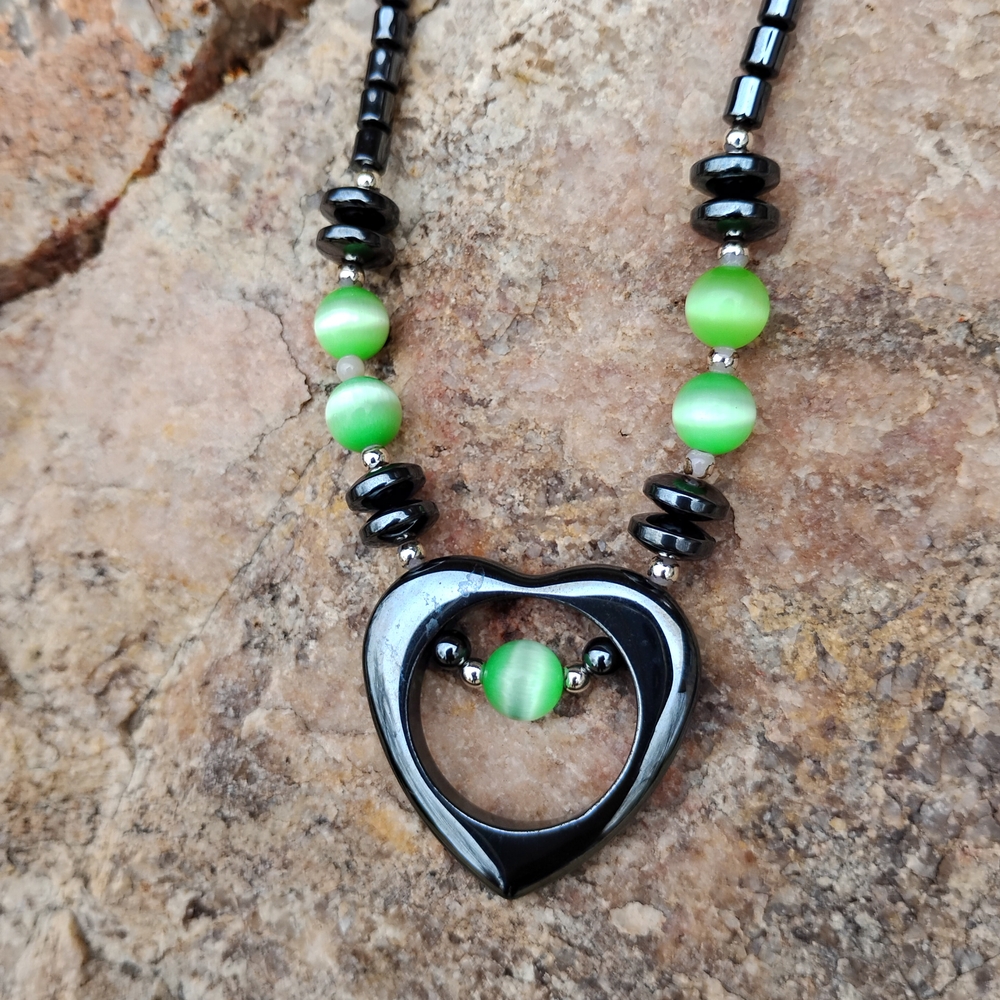 Elegant Black and Green Heart Necklace